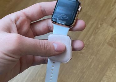 Apple Watch 6 40mm Gold - nové